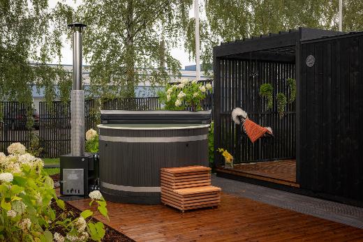 Un elemento centrale moderno e di alta qualità per il giardino | Kirami FinVision® -patio 