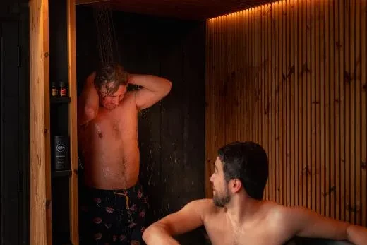 Doccia esterna sul terrazzo | Kirami FinVision® Annex