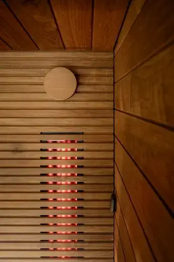 Kirami FinVision® -sauna M Misty, Harvia Virta Combi 10,8 kW